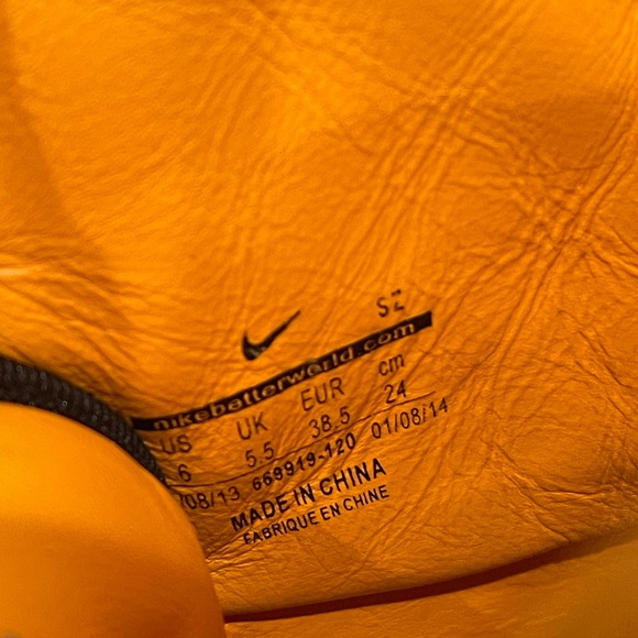 Nike x Riccardo Tisci Givenchy Air Force 1 Hi Sp 'White Baroque Brown' - Picture 7 of 7